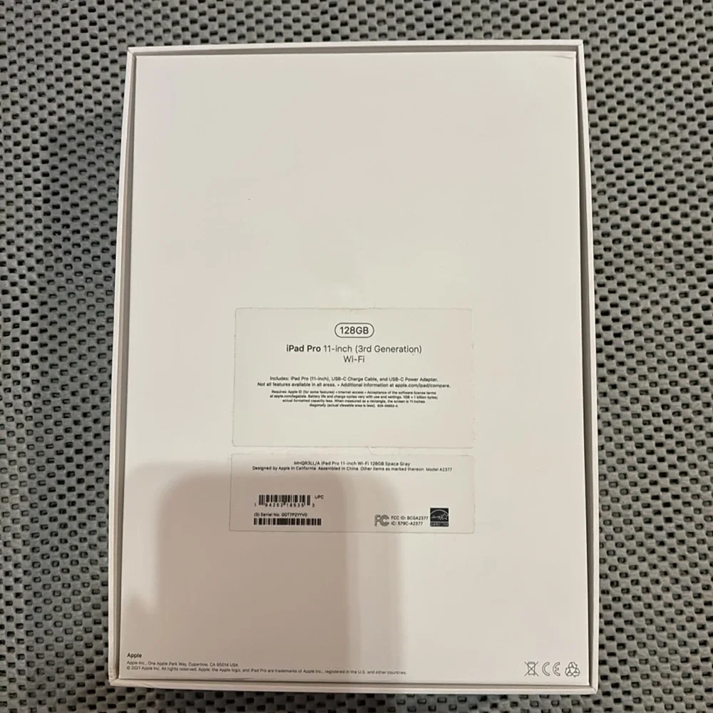 Apple 🍎 IPad Pro 11 in (3rd Generation) WiFi box only